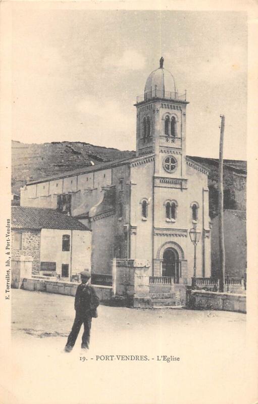 Carte postale ancienne Port Vendres - Eglise à Port-Vendres