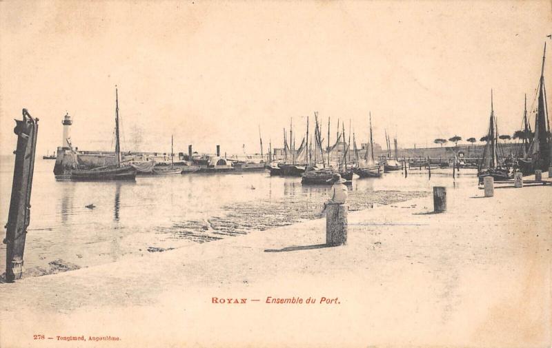 Carte postale ancienne Royan - Ensemble Du Port à Royan