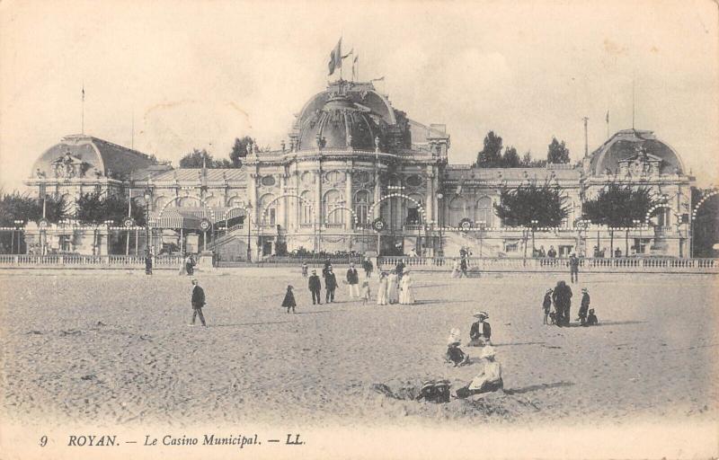 Carte postale ancienne Royan - Le Casino Municipal à Royan