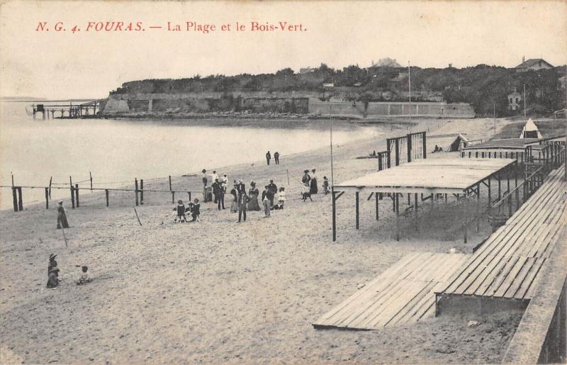 Carte postale ancienne Fouras - La Plage Et Le Bois Vert à Fouras
