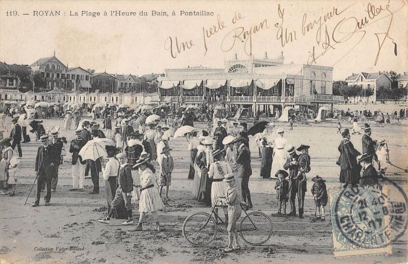 Carte postale ancienne Royan - La Plage A L'Heure Du Bain A Pontaillac à Royan