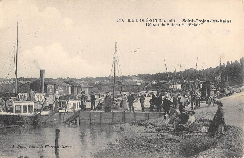 Carte postale ancienne Ile D'Oleron - Saint Trojan Les Bains - Depart Du Bateau L'Eclair à Saint-Trojan-les-Bains