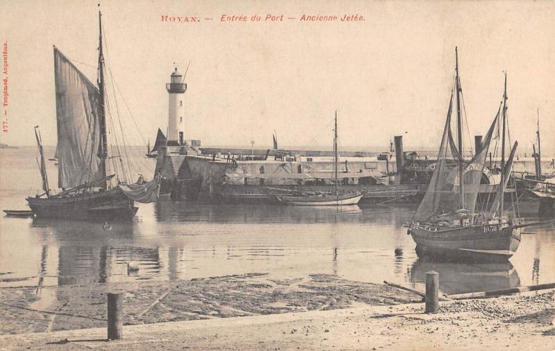 Carte postale ancienne Royan - Entree Du Port - Ancienne Jetee à Royan