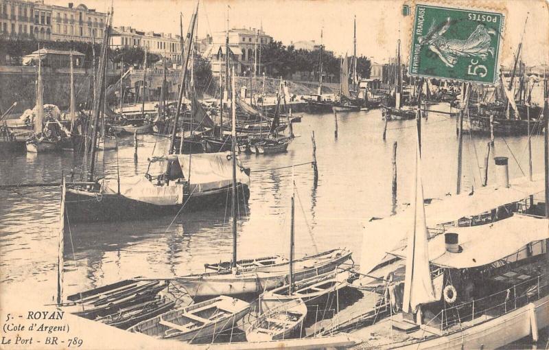 Carte postale ancienne Royan - Le Port à Royan