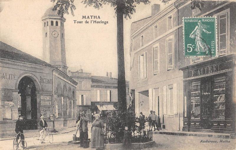 Carte postale ancienne Matha - Tour De L'Horloge à Matha