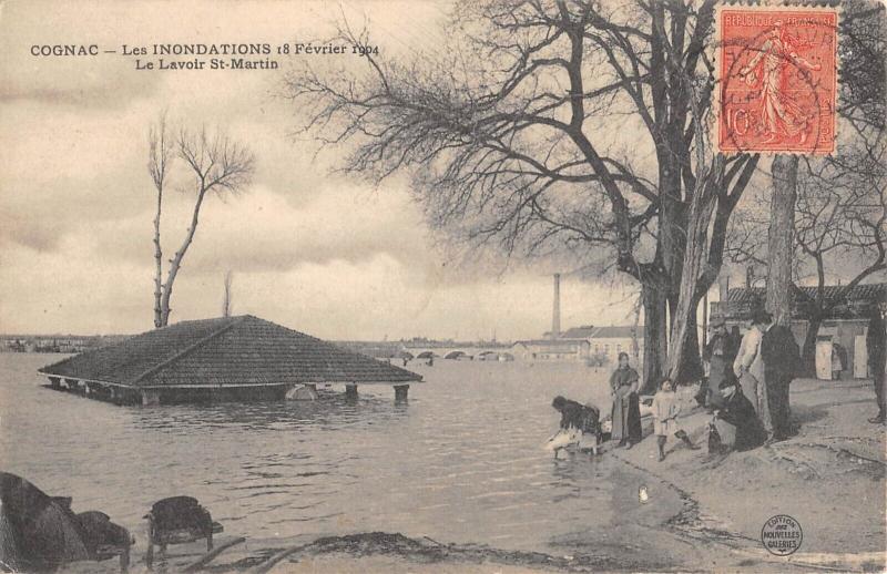 Carte postale ancienne Cognac - Les Inondations 18 Fevrier 1904 - Le Lavoir Saint Martin à Cognac