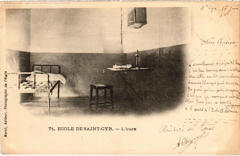 Carte postale ancienne St Cyr l'Ecole Ecole L'ours