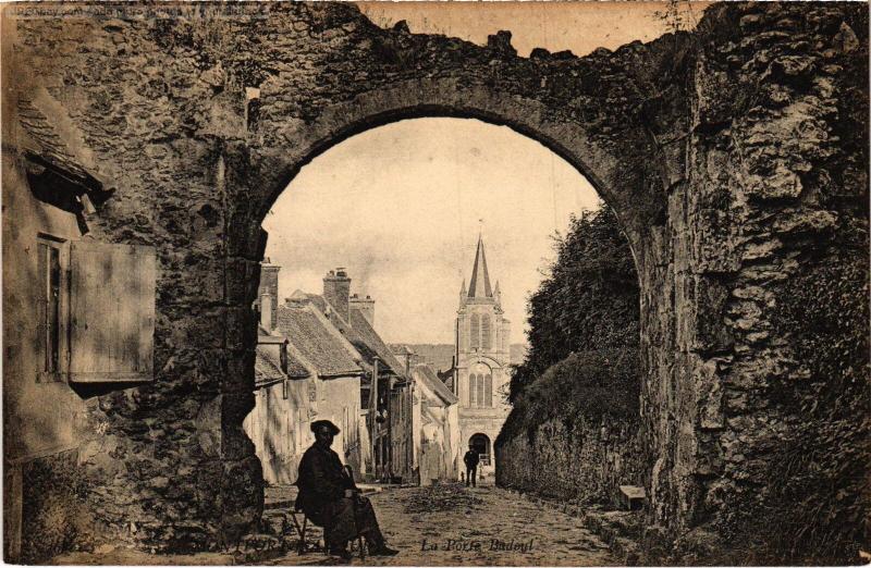 Carte postale ancienne Montfort l'Amaury Porte Bardoud à Montfort-l'Amaury