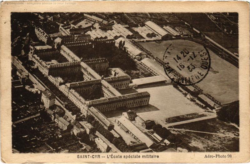 Carte postale ancienne St Cyr l'Ecole Ecole speciale militaire