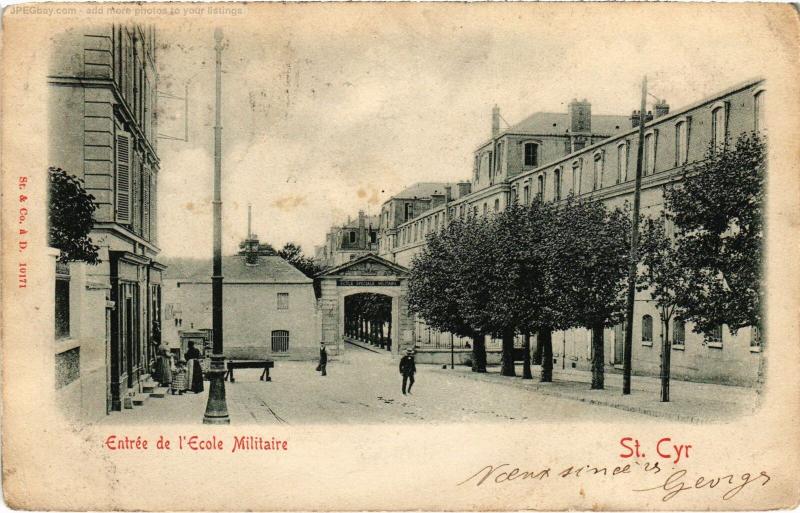 Carte postale ancienne St Cyr l'Ecole entree de l'Ecole Militaire