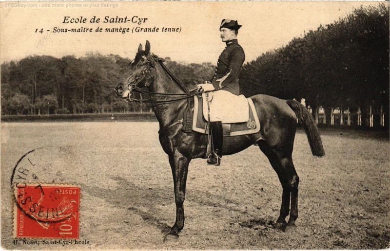 Carte postale ancienne St Cyr l'Ecole Sous maitre de manege