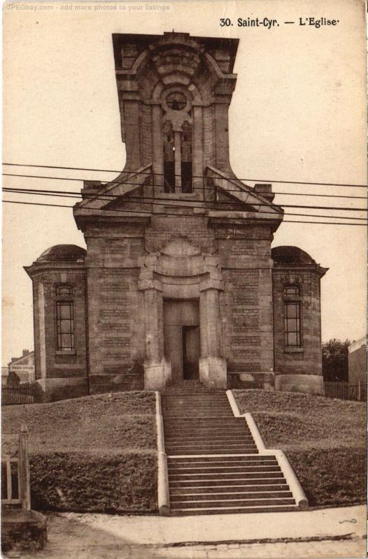 Carte postale ancienne St Cyr l'Ecole Eglise