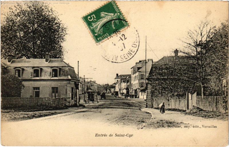 Carte postale ancienne St Cyr l'Ecole entree