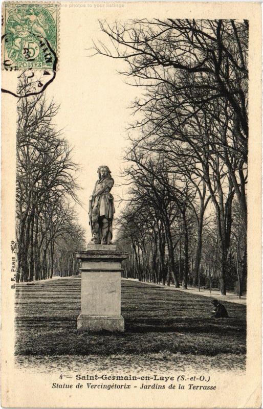 Carte postale ancienne St Germain Statue de Vercingetorix