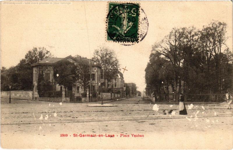 Carte postale ancienne St Germain Place Vauban