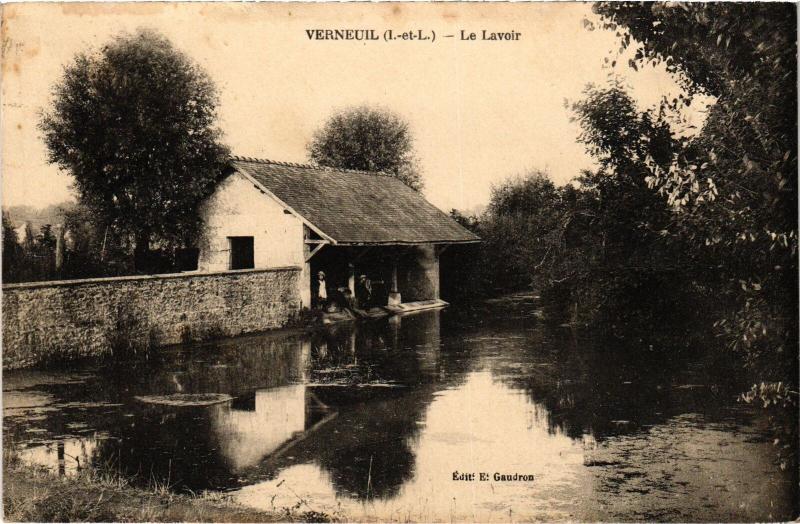 Carte postale ancienne Verneuil le Lavoir à Neuil