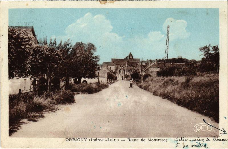 Carte postale ancienne Orbigny Route de Montresor à Orbigny