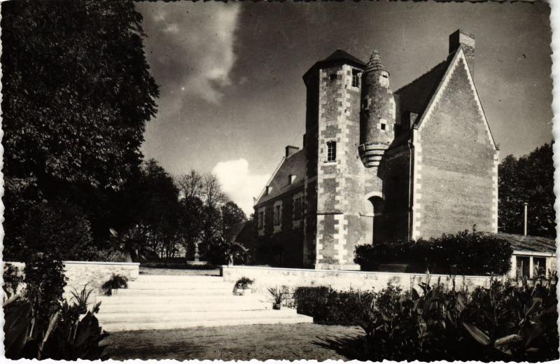 Carte postale ancienne Plessis les Tours le Chateau à Tours