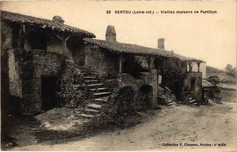 Carte postale ancienne Vertou Vieilles maison de Portillon à Vertou