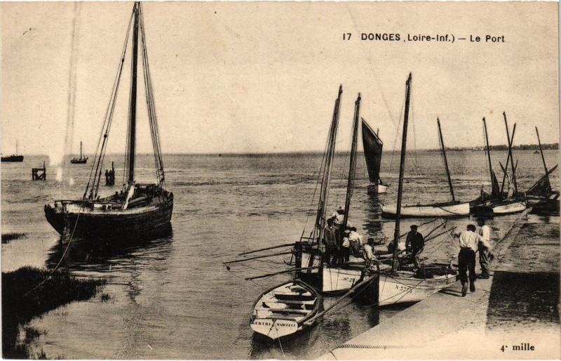 Carte postale ancienne Donges le Port à Donges