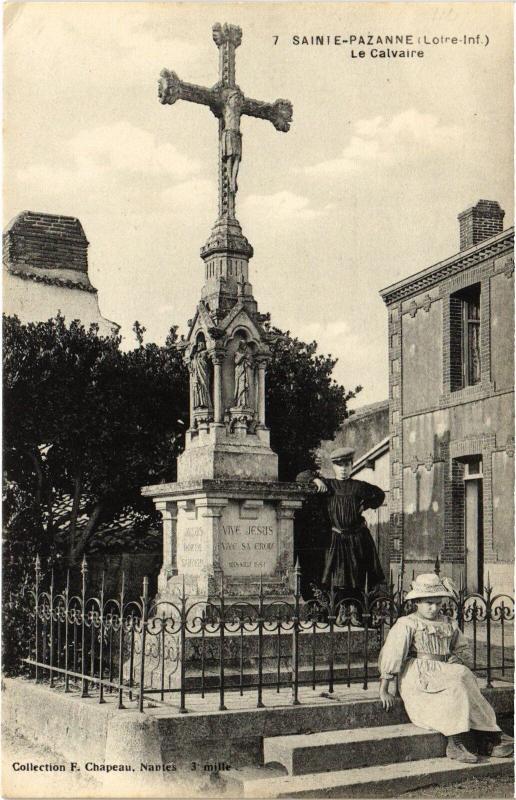 Carte postale ancienne Ste Pazanne le Calvaire