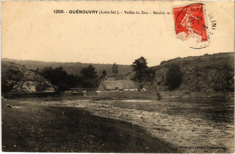 Carte postale ancienne Guenouvry Moulin