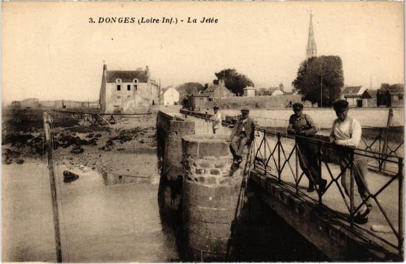 Carte postale ancienne Donges la Jetee à Donges