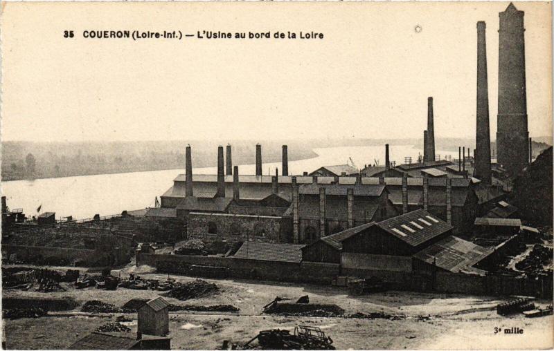 Carte postale ancienne Coueron Usine au bords de la Loire