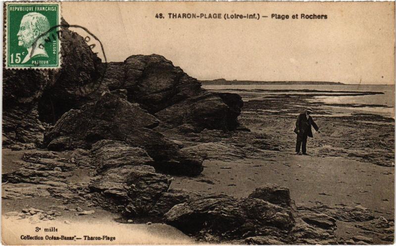 Carte postale ancienne Tharon Plage Plage et Rochers