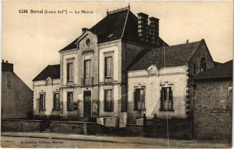 Carte postale ancienne Derval la Mairie à Derval