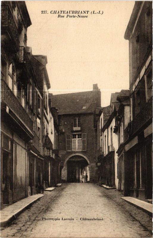 Carte postale ancienne Chateaubriant Rue Porte Neuve
