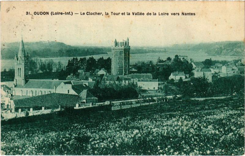 Carte postale ancienne Oudon le Clocher à Oudon