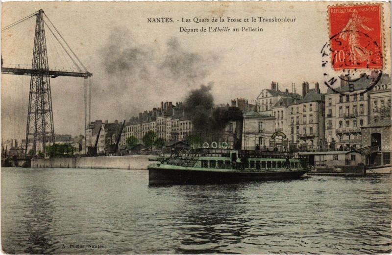 Carte postale ancienne Nantes les Quais de la Fosse à Nantes