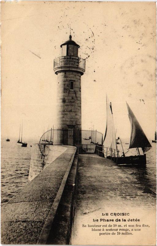 Carte postale ancienne Le Croisic le Phare de la Jetee au Croisic