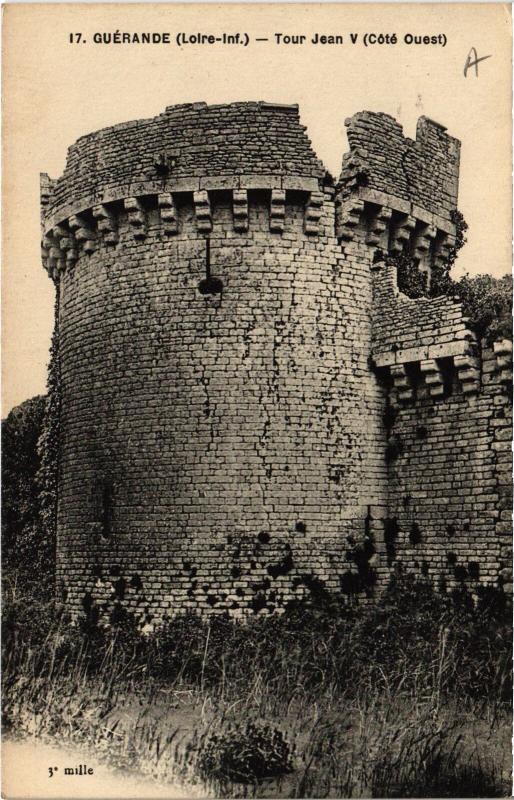 Carte postale ancienne Guerande Tour Jean V