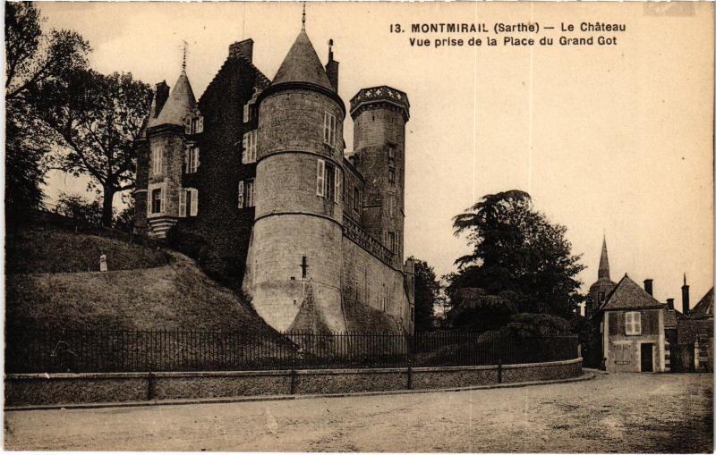 Carte postale ancienne Montmirail Le Chateau France à Montmirail