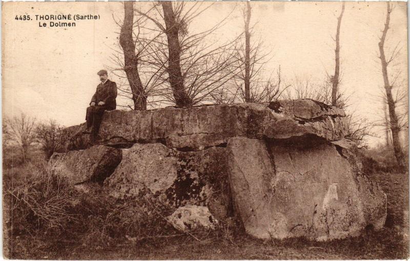Carte postale ancienne Thorigne Le Dolmen France