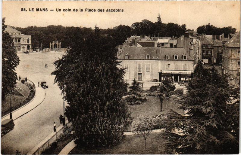 Carte postale ancienne Le Mans Un Coin de la Place des Jacobins France au Mans