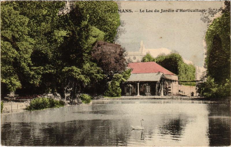 Carte postale ancienne Le Mans Le Lac du Jardin d'Horticulture France au Mans