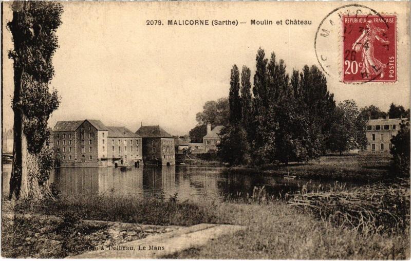 Carte postale ancienne Malicorne-sur-Sarthe Moulin et Chateau France à Malicorne-sur-Sarthe
