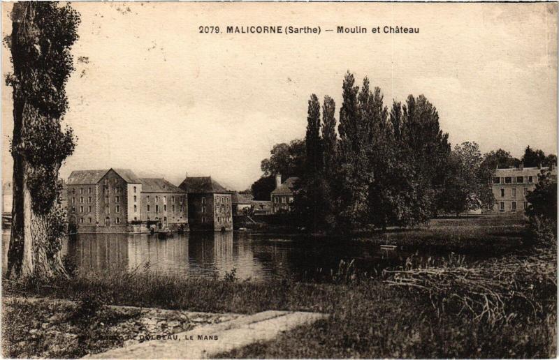 Carte postale ancienne Malicorne-sur-Sarthe Moulin et Chateau France à Malicorne-sur-Sarthe