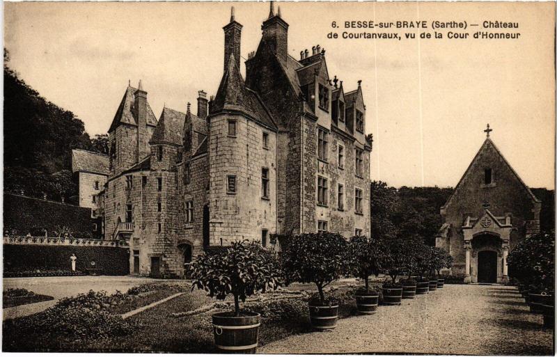 Carte postale ancienne Besse-sur-Braye Chateau de Courtanvaux France