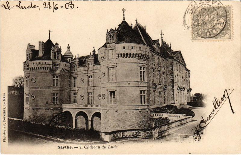 Carte postale ancienne Le Lude Le Chateau France au Lude