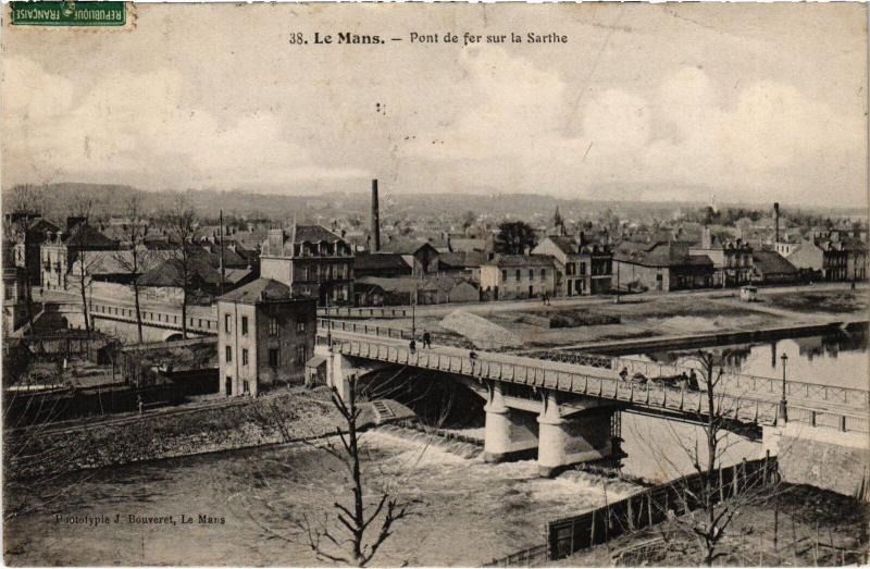 Carte postale ancienne Le Mans Pont de Fer France au Mans