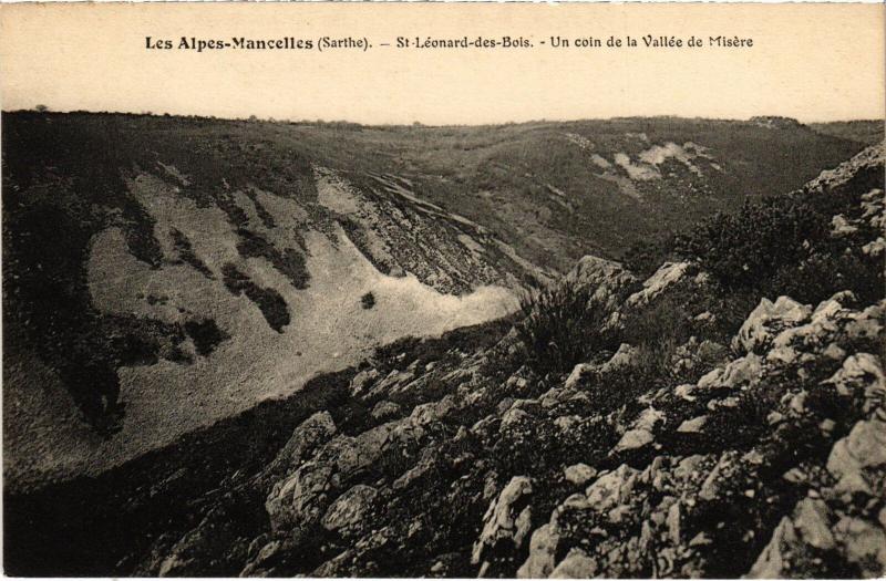 Carte postale ancienne Saint-Leonard-des-Bois Un Coin de la Vallee de Misere France