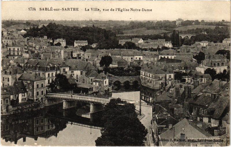 Carte postale ancienne Sable-sur-Sarthe Le Ville - Vue de l'Eglise Notre-Dame France