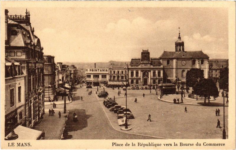 Carte postale ancienne Le Mans Place de la Republique France au Mans