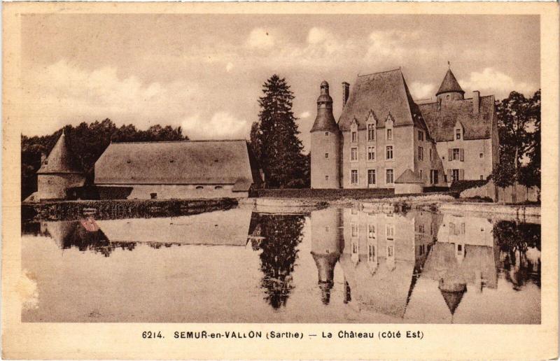 Carte postale ancienne Semur-en-Vallon Le Chateau France à Semur-en-Vallon