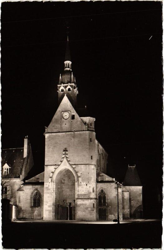 Carte postale ancienne Mamers La Nuit - Eglise Notre-dame France à Mamers