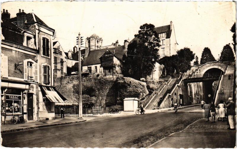 Carte postale ancienne Le Mans Tunnel France au Mans